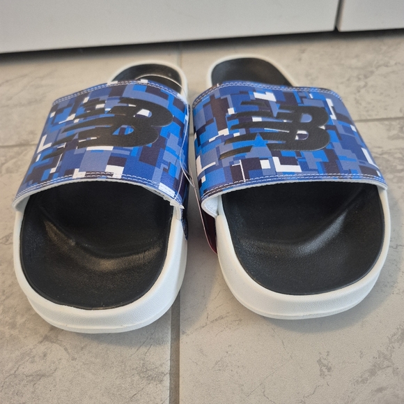 NWT New Balance Men's 200 Slide Sandal, US 11 - Picture 2 of 5